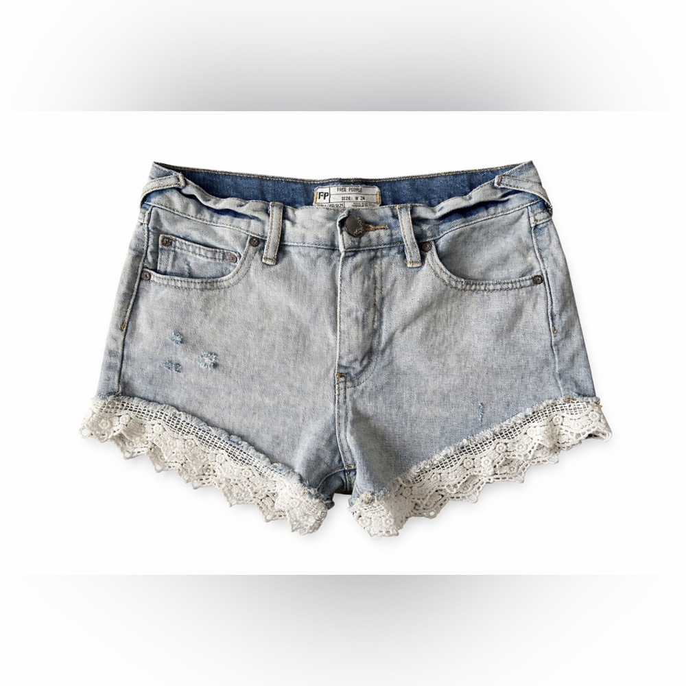Free People Lace Trim Denim Shorts Boho Distressed 100% Cotton Size 24